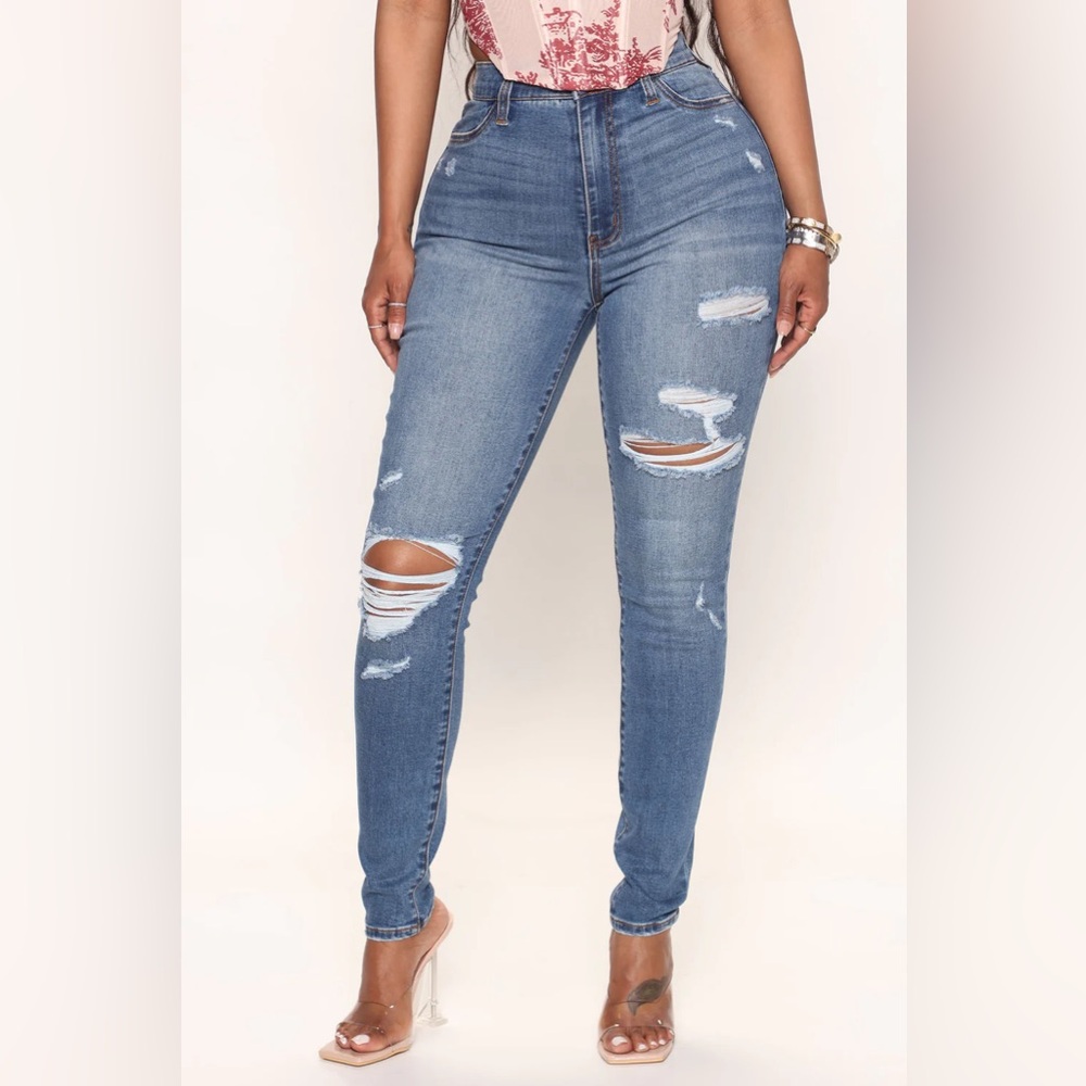 Classic Curvy Ripped Skinny Jeans